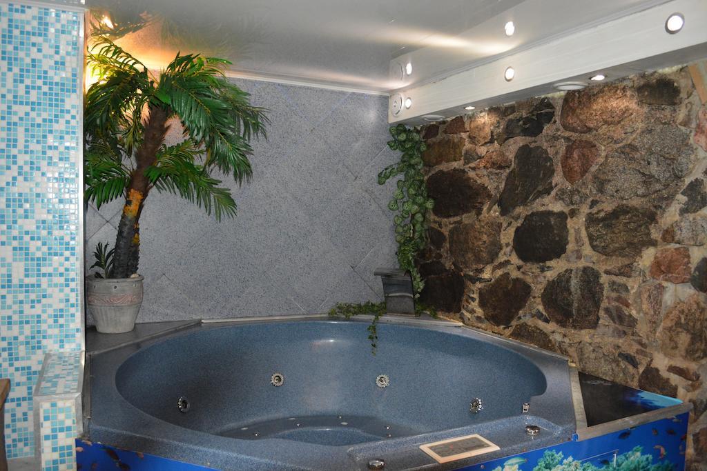 Viesu Nams Klanas Hotel Engure Bagian luar foto