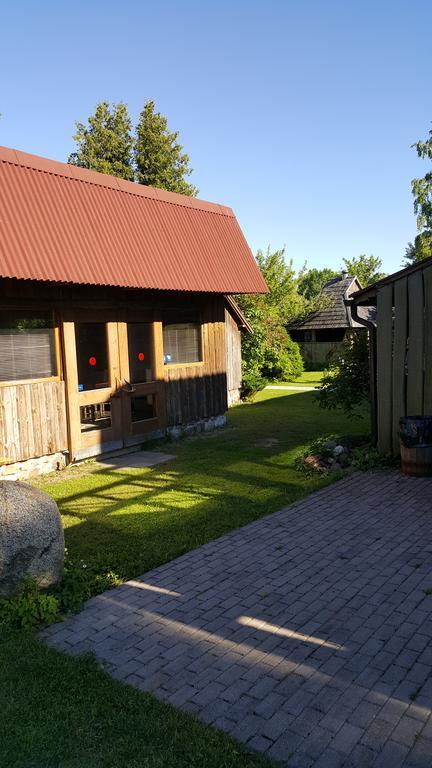 Viesu Nams Klanas Hotel Engure Bagian luar foto